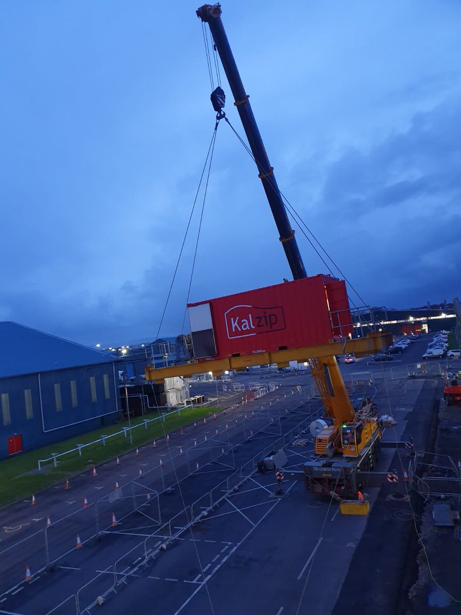 Ready to roll, getting set up for site production #Kalzip #siteproduction #standingseam #teamkal #FowlerMckenzie #aviation #loveconstruction