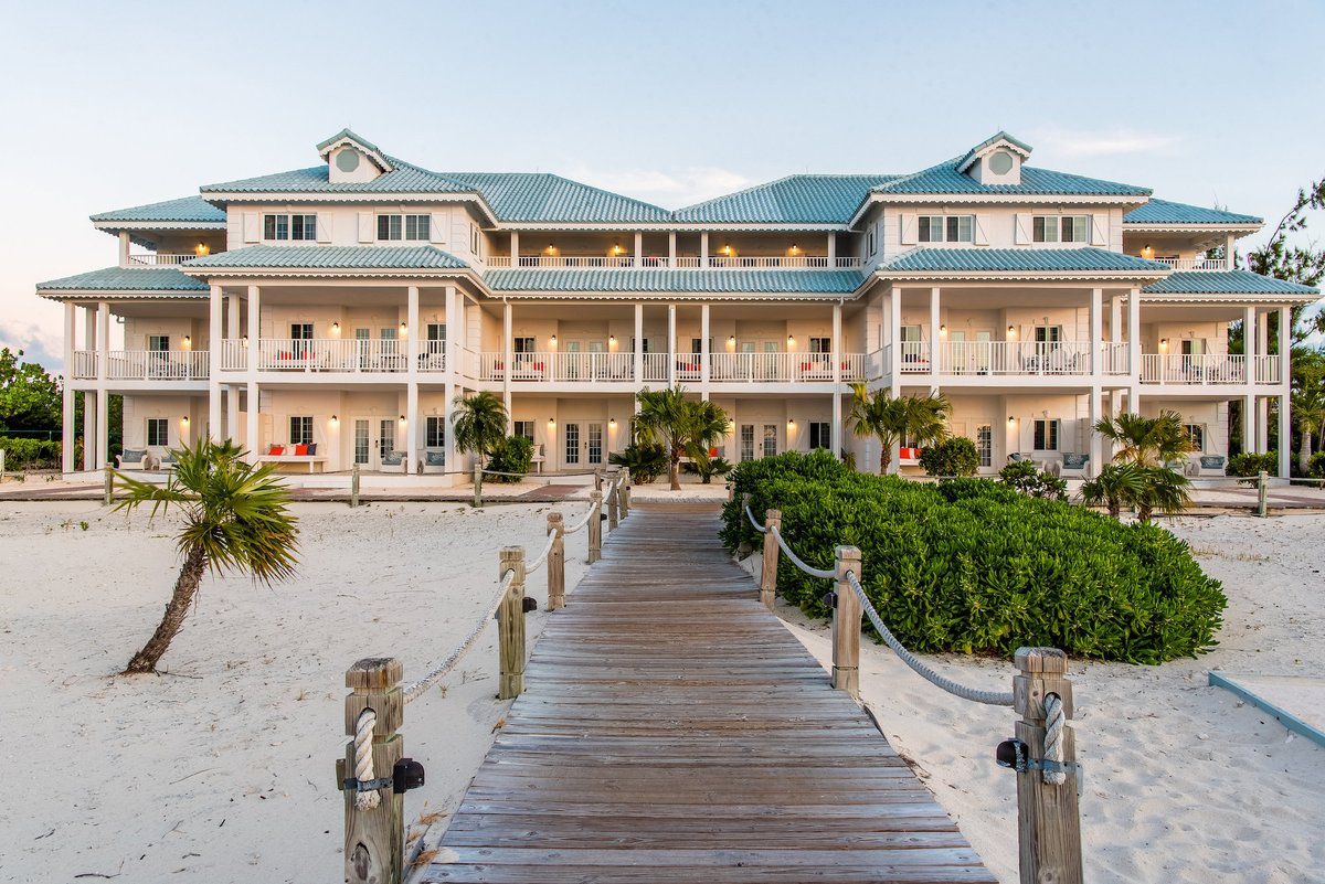 The Caribbean Travel Award  for Turks & Caicos' Leading Boutique Hotel 2020 was awarded to Beach House Turks and Caicos
Winner Profile | ow.ly/hWZ450y6Jur

#TurksandCaicos #Caribbean #BeachhouseTurksandCaicos #WorldTravelAwards