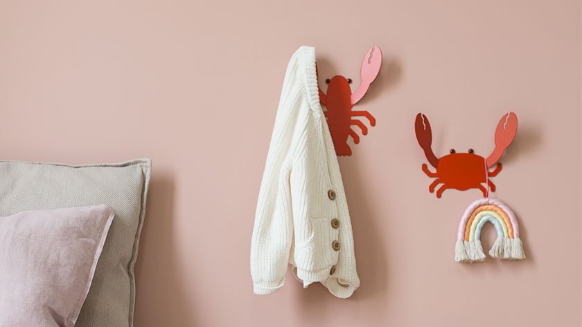 ReRoomUK's tweet photo. For a dash of colour or just to be cool - the crab and lobster hooks add a practical yet fun feature to your walls and we love them. 🦀🦞 #kidsroom #kidsinteriors https://t.co/tj6SQTYiP5 https://t.co/uDLFvyv1iU