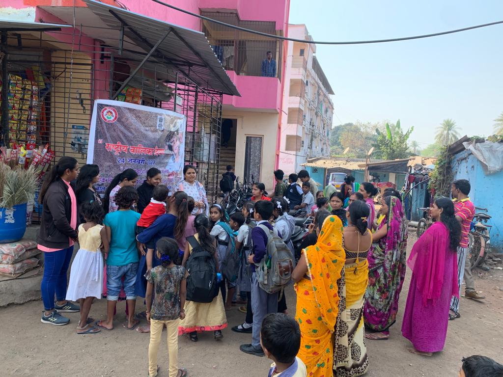 ChildScheme's tweet photo. Pinky Darji and Princess Thomas two of the local girl champions of Daman District participated in the Celebration of “BBBP- a week-long special campaign” in U.T. of Daman District. They enthusiastically motivated the school students and community on 23th Jan 2020. @Minhas1Rakesh https://t.co/Vq0DMJ0Nfe