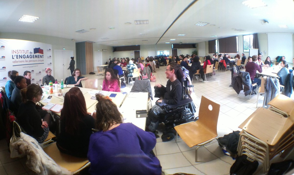 Super Forum ce matin <a href="/i_engagement/">Institut de l'Engagement</a>  a #larochelle. Un moment d'échange et de partage d'expérience très riche!!!