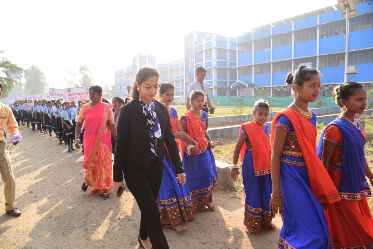 ChildScheme's tweet photo. 26 Rallies in 26 villages were organized in Daman &amp; Diu District on occasion of National Girl Child Day. @Minhas1Rakesh @CharmieParekh https://t.co/pWiHkWlvpK