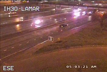 krldtraffic's tweet photo. #DALLAS: EB 30--inner lanes--before Akard---accident blocks 2 right lanes...beyond that...
#DLLAS: EB 30 near Ferguson---accident blocks the right lane https://t.co/fJlqkedxk8