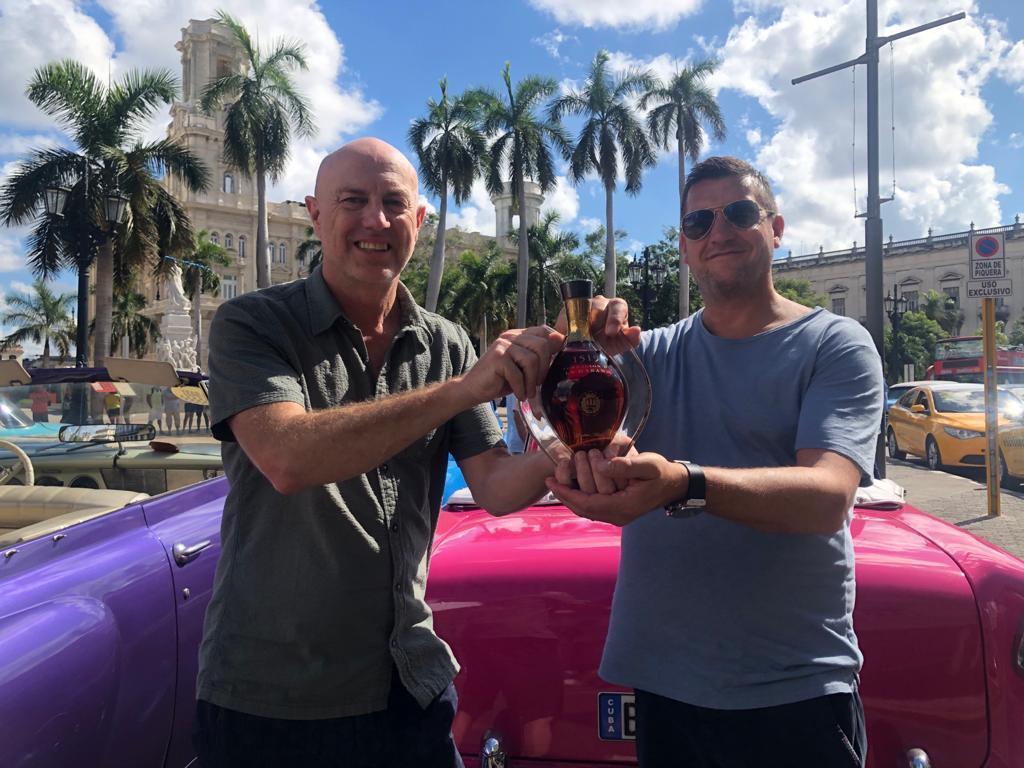 Rum lovers! This '£250 a shot' rum can only be bought at THIS #Sheffield bar... thestar.co.uk/lifestyle/eati… <a href="/SheffieldStar/">The Star, Sheffield</a> <a href="/CubanaTapasBar/">Cubana</a>