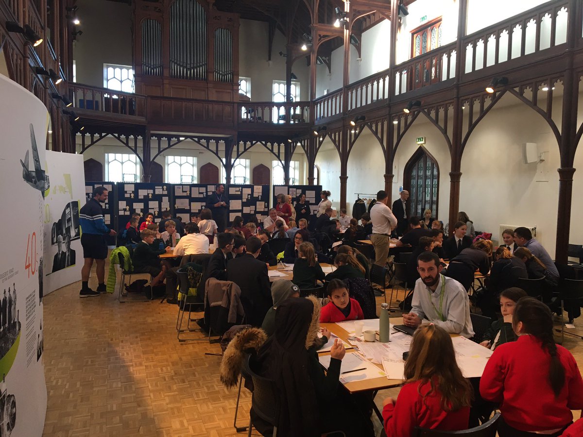 ChrisPrimaryEng's tweet photo. Fantastic ‘If you were an engineer, what would you do?’ launch event for Jersey Electricity joining us as partner. #ifyouwereanengineerwhatwouldyoudo @Leadersaward @skills_jersey @KingstonUni #jerseyelectricity @GovJersey @electricjersey https://t.co/czDLWhfONs