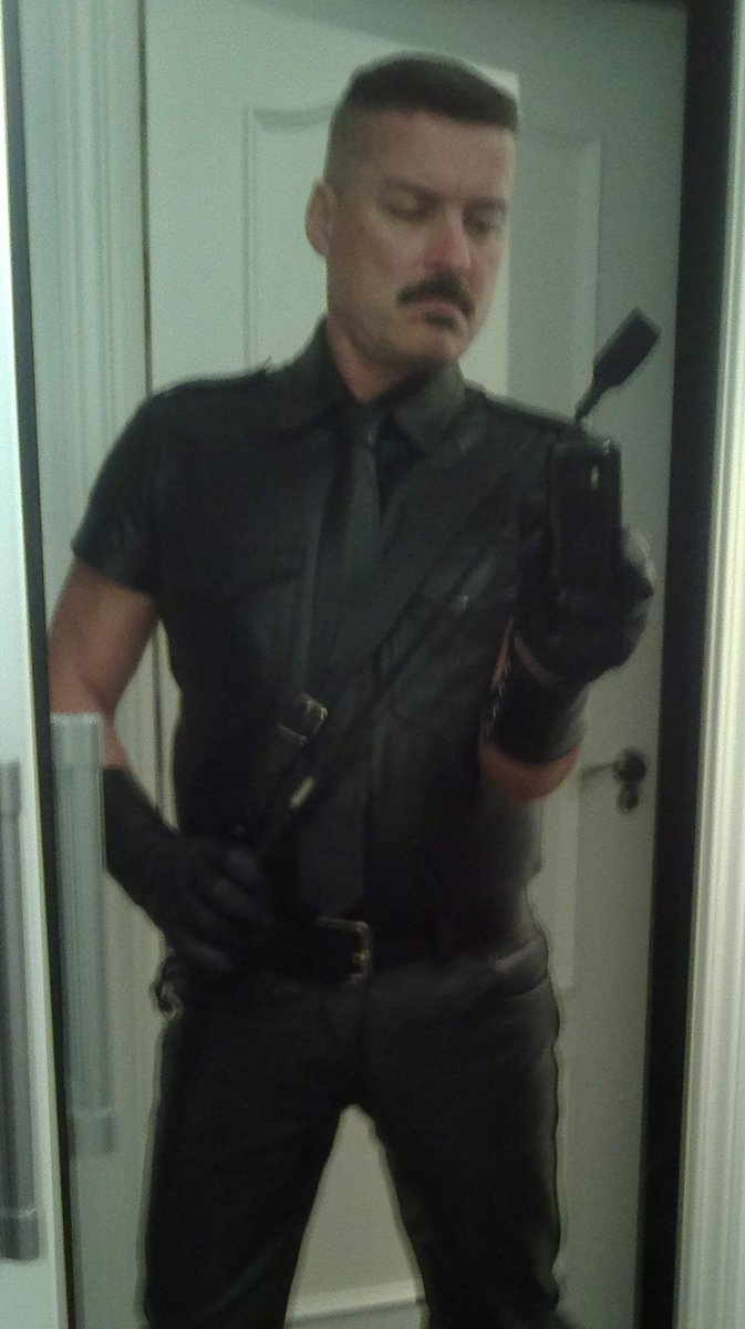Leathermasterk2's tweet photo. Anyone for a spank. https://t.co/om2pdrCXbU