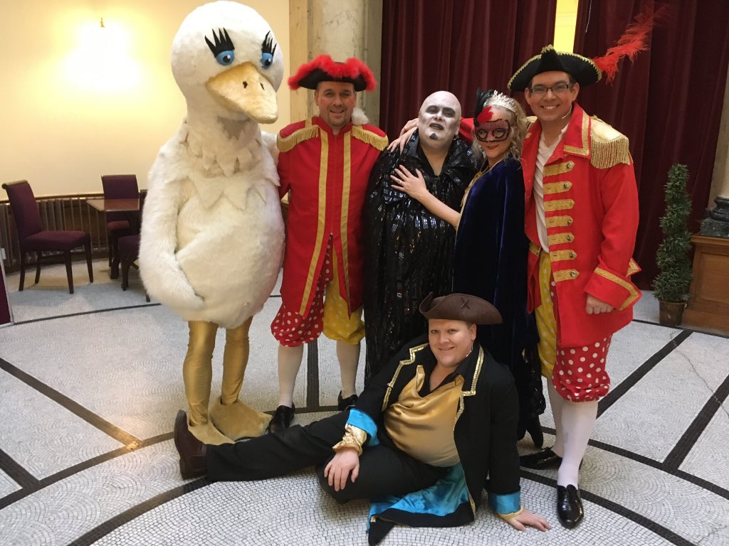 phillipnorton's tweet photo. Back to the day job after a post-#bbcpanto day off.
Thankyou to everyone who came to one of our six shows, and to all those who bought raffle tickets from the team, @mikewhitesport and I as we ran round with our buckets for @BBCCiN. An amazing £2,682 was raised from that alone!! https://t.co/q2MEOUwxDB