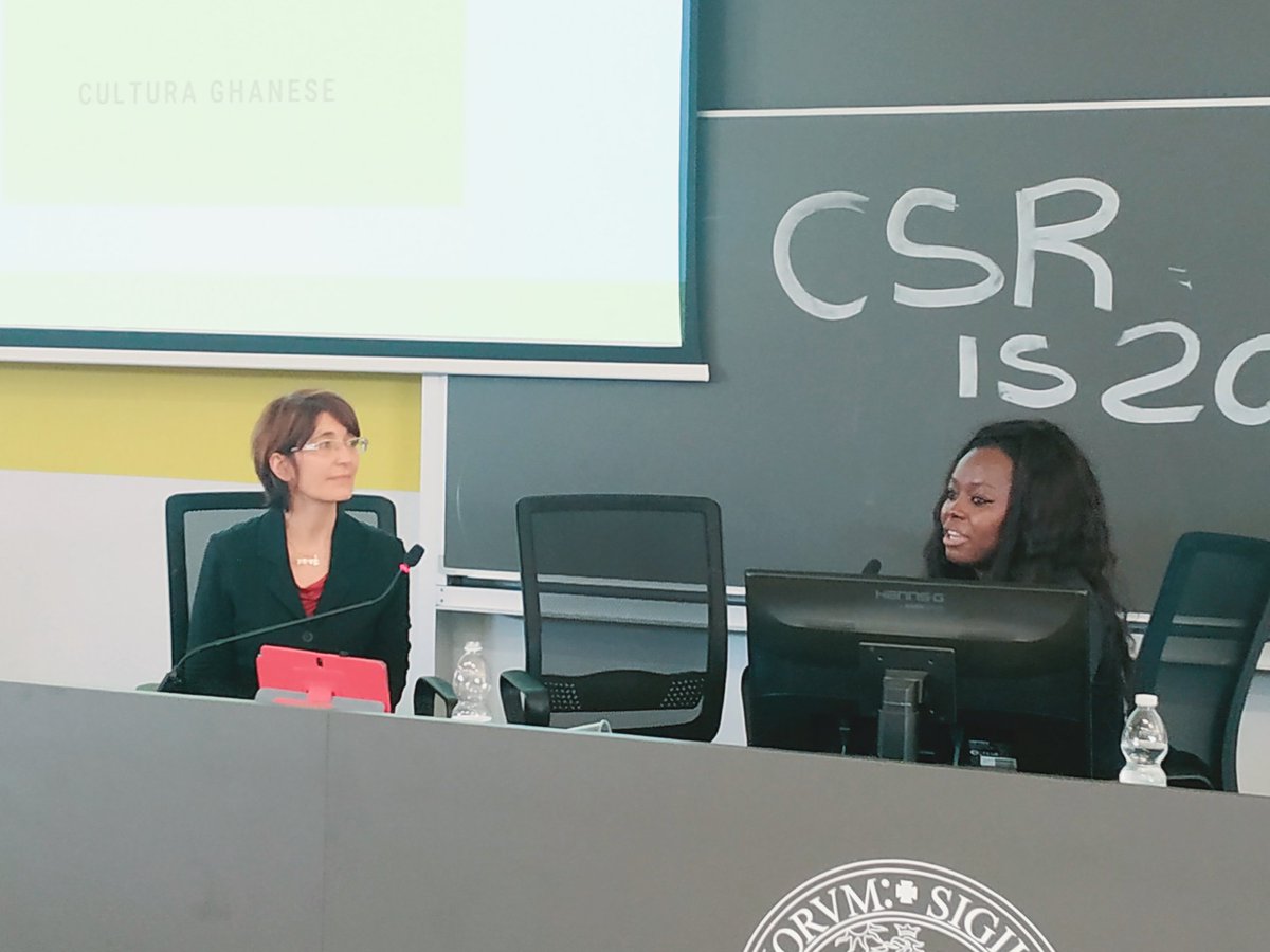 smartcommonslab's tweet photo. Quando è insostenibile il mondo del #fashion? Ce ne parla Bernice Boakye Dufie con il suo progetto sartoriale @ebonybybernice e #cambiamoda di @ManiTese #CSRIS20TO https://t.co/Rc6P9NWfVP