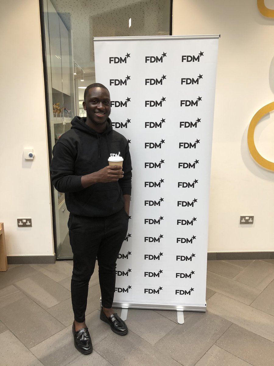ToluAyo_'s tweet photo. @FDMGroup @UniKent Our @UniKent #placement #student @JordanMinta2 is back on campus for our coffee drop in today! #FDMcareers #FDMcareers @UniKentEmploy 👨🏿‍🎓☕️ https://t.co/QEwjAfjJHy