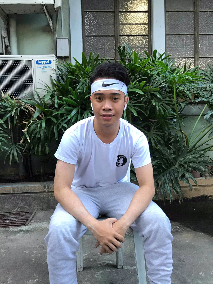 imbntdd's tweet photo. White Lyra🏆🦅 https://t.co/Dj4jHnq5Kl