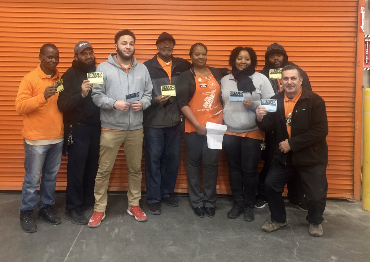 Super proud of the progress of this team. Keep up the good work! Thanks for your commitment. I am committed to building that bridge 
Store + MET = Success 🤑
<a href="/DonnaCurran4/">Donna - D82 MEM</a> @monticup <a href="/williams2_e/">Yvette Stubbs</a> <a href="/FelixRamirezD82/">Felix Ramirez</a> <a href="/enekaD82/">Eneka</a>