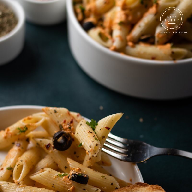 bake_burry's tweet photo. What's special?
Our pastas are made with only freshly prepared in-house sauces.

No packaged ready made sauces. No Preservatives.

#NoMayonnnaise #Vegetarian #HauzKhas
@LBB Specialties @Delhi, India @NIFT https://t.co/mygHHhy2m9