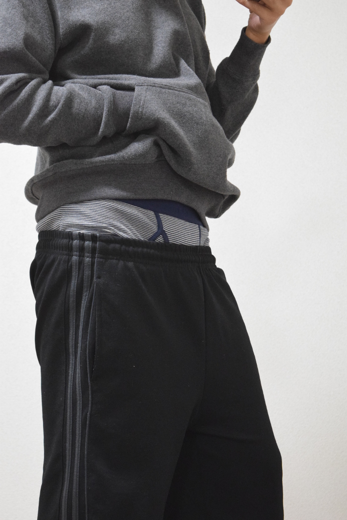 Miyoshiゆう太 腰パンして格好つけてるのに 徐々にズボンが下がっていることに気がづいていない子 T Co Xdulqqytfx Twitter