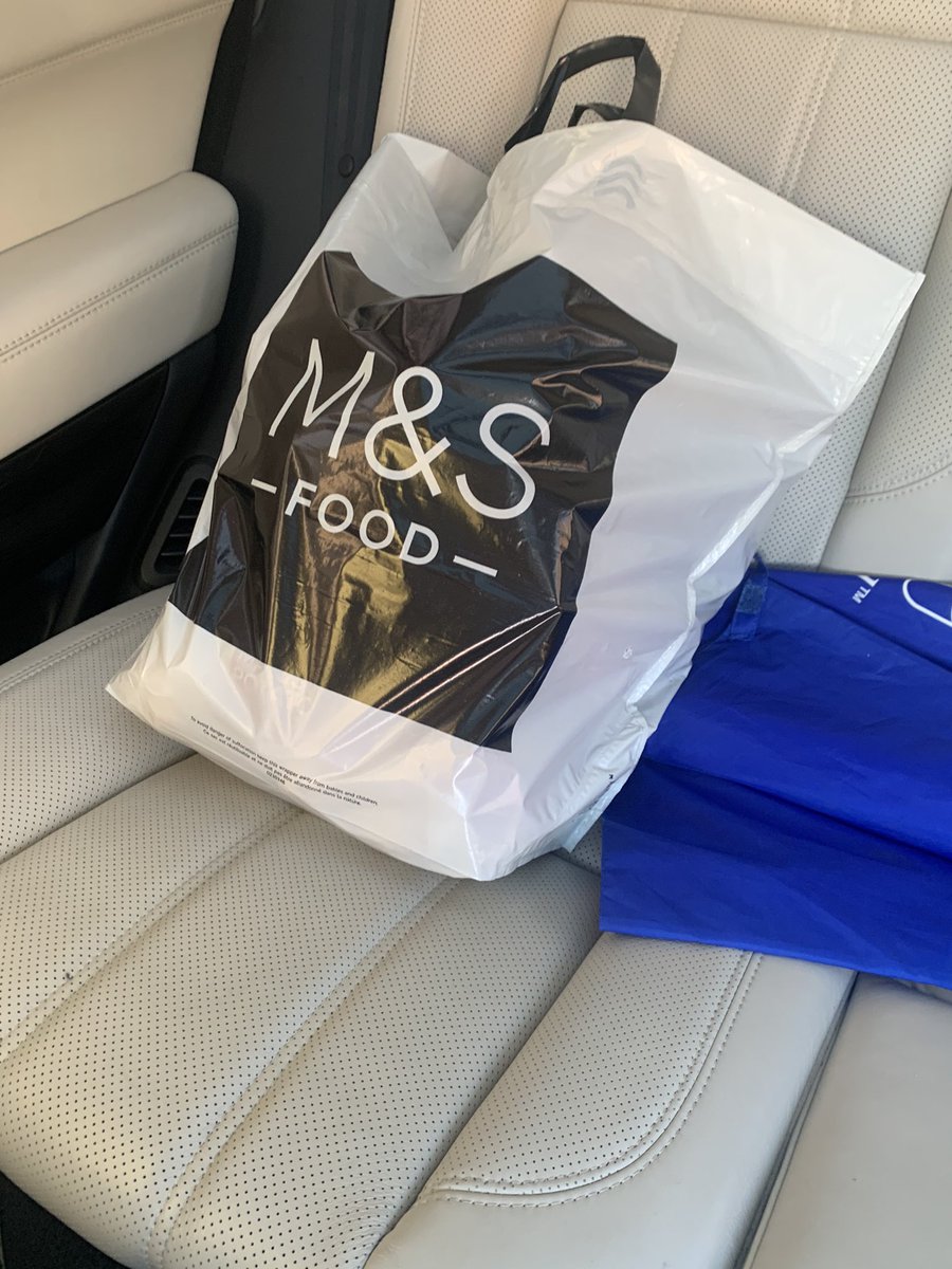 Jennie_J_'s tweet photo. You know your work life balance went out the window whilst doing the transaction with Kids Planet when your nine year old is so sick of takeaway she says “mum can we have vegetables with our dinner tonight!” #roastchickendinner #lotsofveg and home cooked food tonight! #badmum https://t.co/xAvCjiRHID