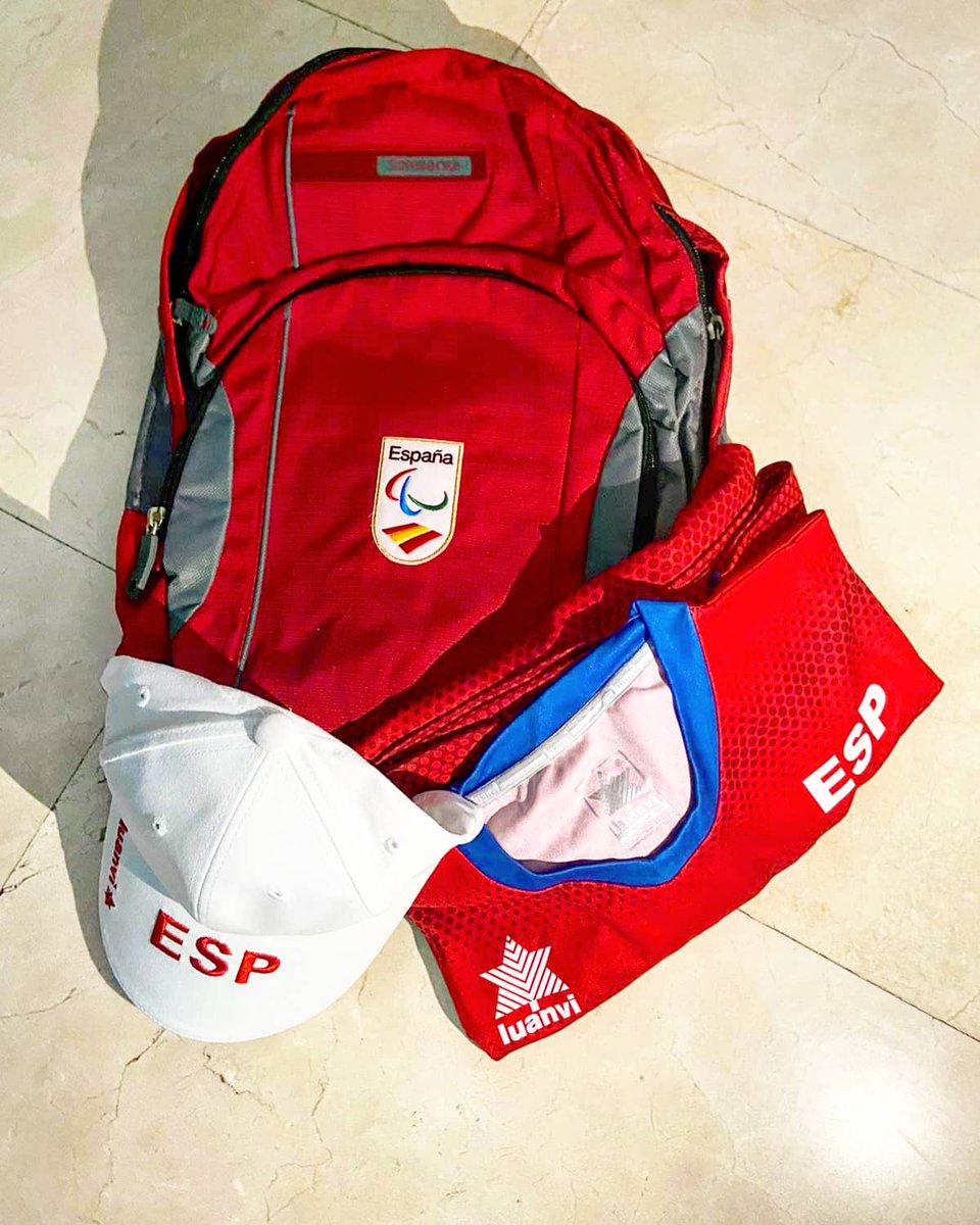 po2uelo's tweet photo. ⚠️ SORTEO ⚠️

Equipación de la selección española de los JJPP de RIO 2016.
 
➡️ Cómo participar:
▪️ SEGUIR a @po2uelo
▪️ RT 🔁 y FAV ❤
▪️MENCIONAR a 1 amigo

➡️ Fin del sorteo: Sábado 1 de febrero a las 12h.
➡️ El ganador lo anunciaremos por nuestras redes sociales. https://t.co/Fco70TvcCJ