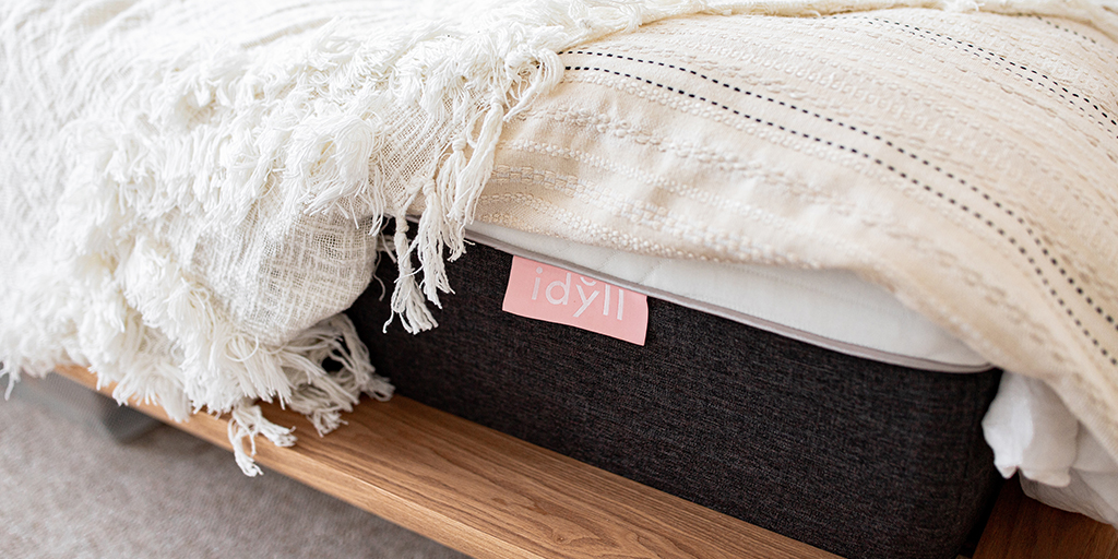 idyllsleep's tweet photo. It has been proven that #meditating every evening can have a positive impact on our sleep. Consider taking a mindful approach to bedtime and invest in a quality mattress to help you sleep better. 

Order now! https://t.co/ToZrOjq7il

📷 Kelsey in London https://t.co/CZupV6EOKr