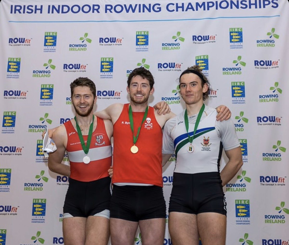 Queen's Rowing tweet media