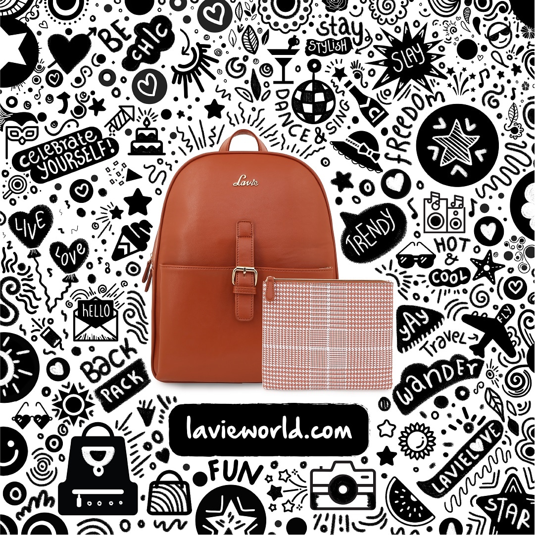 LavieWorld's tweet photo. TUESDAY MOOD: Calling out all tan frenzy and monochrome lovers! Comment ❤ if you are all hearts for doodle!
-@doodle_riot
MRP - INR 5,099
Discounted Price- INR 2,039
x
https://t.co/iQyp6zsT4y
x
#laviebags #fickleisfun #backpacks #backpacklove #doodle #styledaily #tan https://t.co/EtADD9PRnK