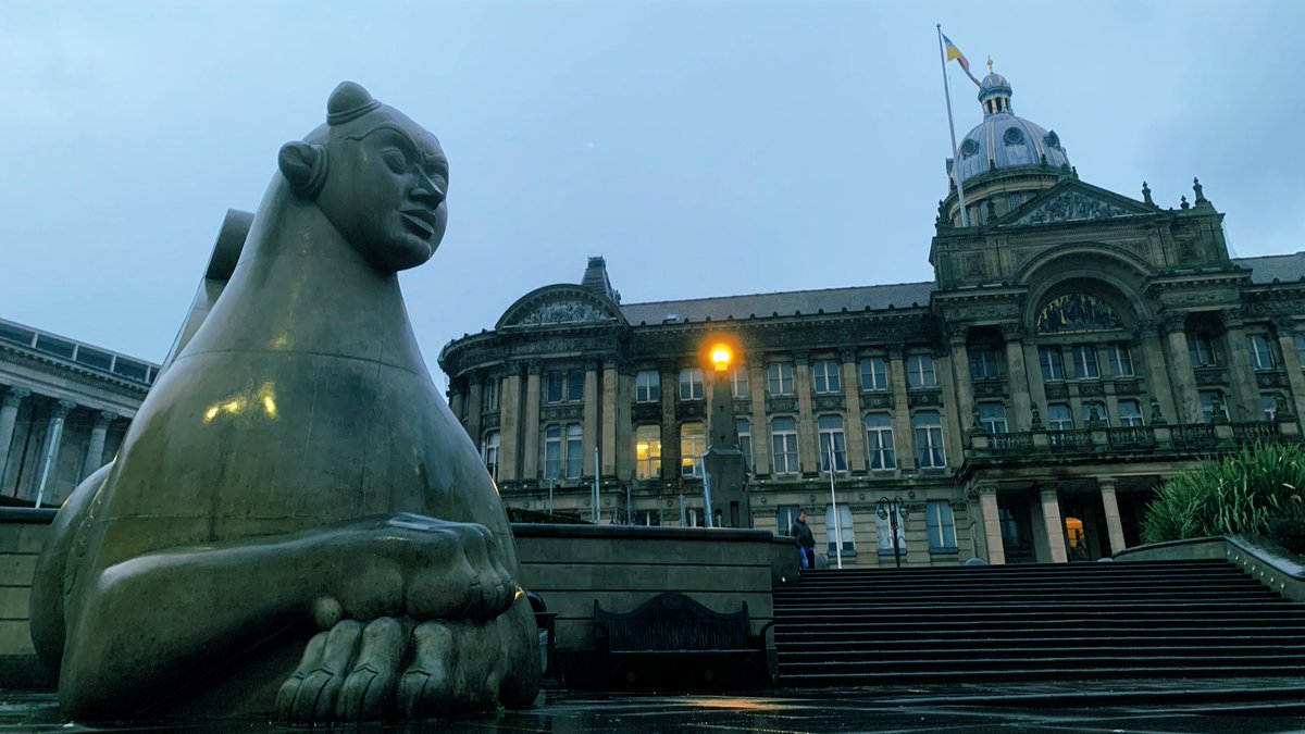 linndavis's tweet photo. Day 7: Birmingham today. Morning: observing the UK's 1st nationwide citizens' assembly on climate. Impressive &amp; ambitious. Then, a hilariously old-school British lunch, I'm told: jacket potato, plaid curtains, on a BOAT. After, wandering in the rain. On to Manchester to drop car. https://t.co/C2WajJRAkx