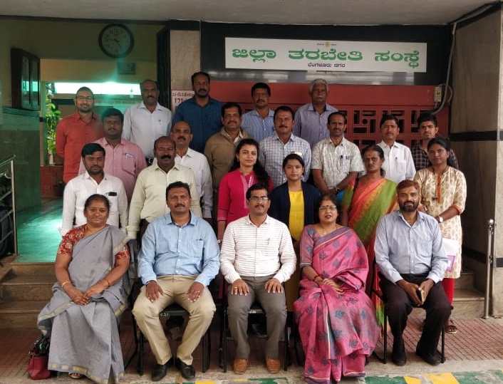 AtiMysuru's tweet photo. Group Photo: workshop on Taluk/Community Level Disaster Management Planning & Execution
#KapilMohanIAS #DG #AdministrativetrainingInstitute #Centre_for_Disaster_Management #KSNDMC #Taluk_level #Disaster_Management #Training #Community #Planning #Execution #Group_Photo #DTI https://t.co/6dbMF0kQOh