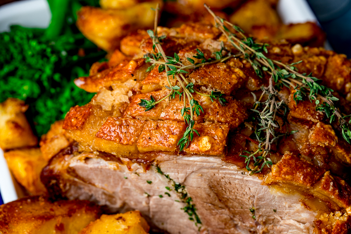 KitchenSanc2ary's tweet photo. Succulent roast pork with crispy crackling, homemade apple sauce and gravy. Check out my tips for the perfect crackling and an easy flavour-packed gravy.

https://t.co/mgap4FiEvE

#roastpork #porkroast #crackling #applesauce #roastdinner https://t.co/X3BWgzrWth