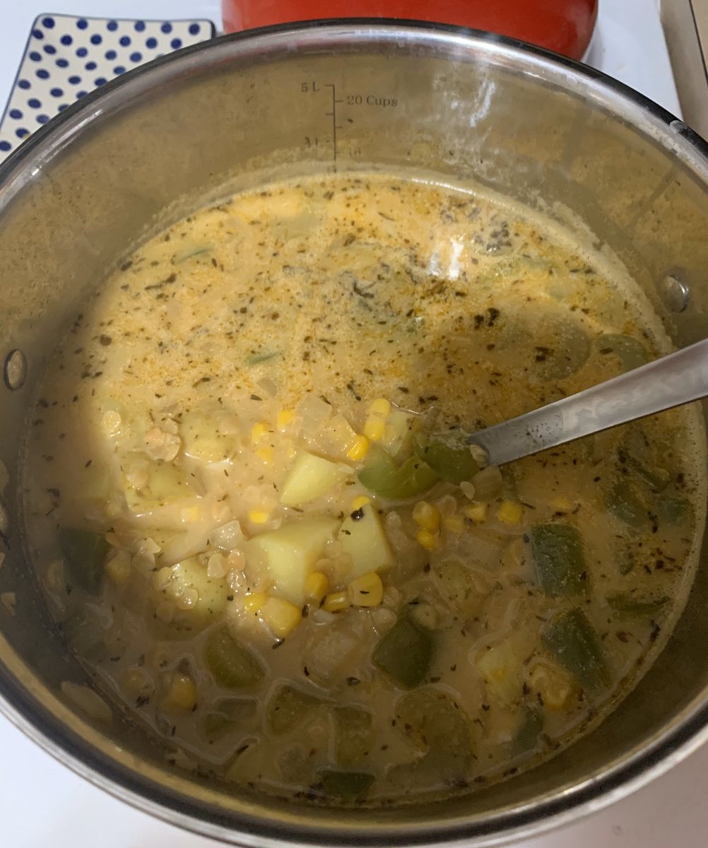 thedanigrossman's tweet photo. Is your mouth watering yet? 😋It’s sold out but you can start planning your recipe to enter the contest next year 👏🏻 This years event will be bittersweet for the creators. We’ll tell you why, ahead at 4pm on @nbc4i @SoupFest614 #souprocks #soupfestival https://t.co/kq3vjnuAcZ