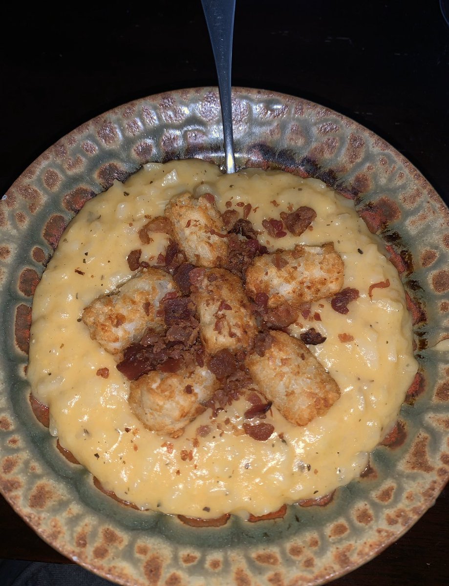 thedanigrossman's tweet photo. Is your mouth watering yet? 😋It’s sold out but you can start planning your recipe to enter the contest next year 👏🏻 This years event will be bittersweet for the creators. We’ll tell you why, ahead at 4pm on @nbc4i @SoupFest614 #souprocks #soupfestival https://t.co/kq3vjnuAcZ