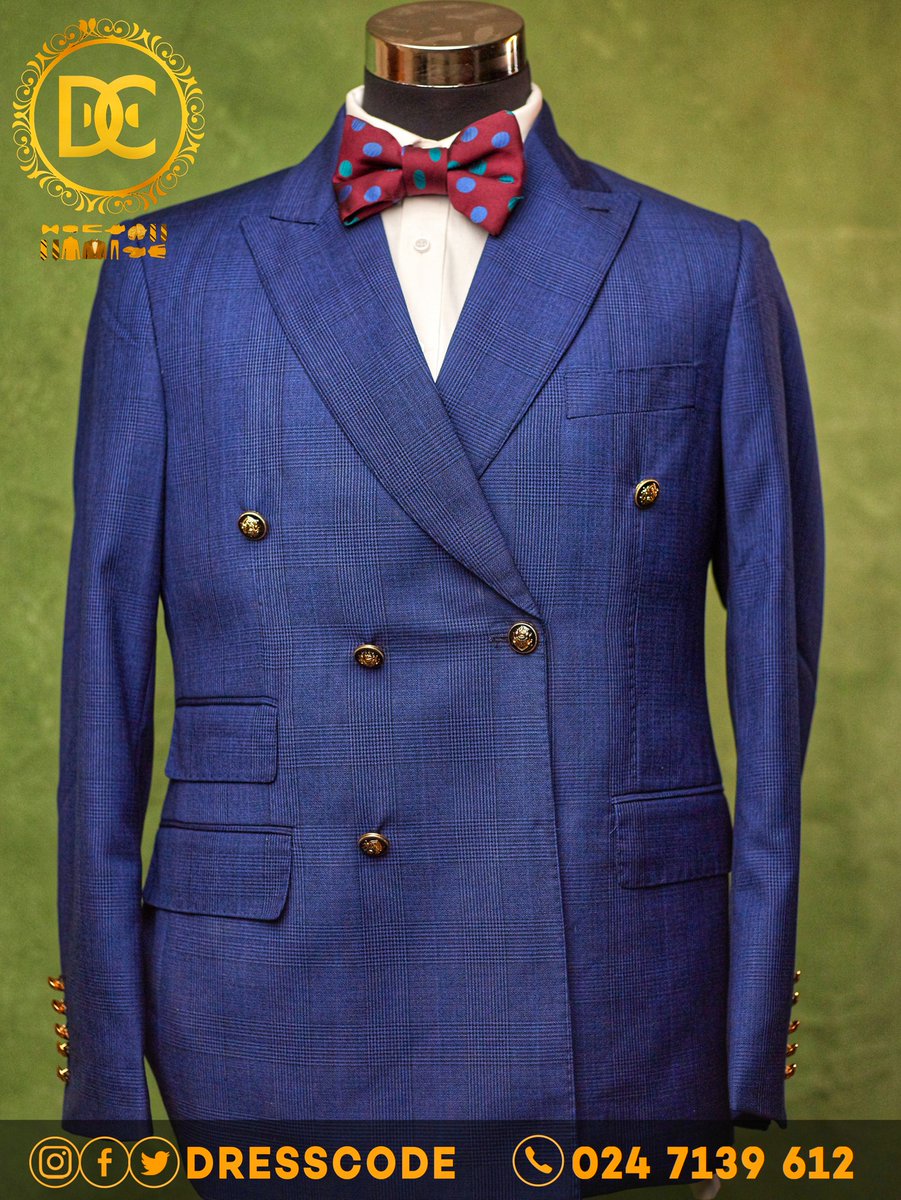 DRESSCODE_duet's tweet image. CLASSIC DOUBLE BREASTED SUIT FOR ALL OCCASIONS
Hastag • #dresscode_duet 
Follow • @dresscode_duet 
Tag • @dresscode_duet
Call • 0542457497 
#dresscode_duet #blackmenfashion #fashion #suited #MenDeserveBetter #Africa #Ghana #GigiForever #tuesdayvibes #RIPMambaAndGianna
