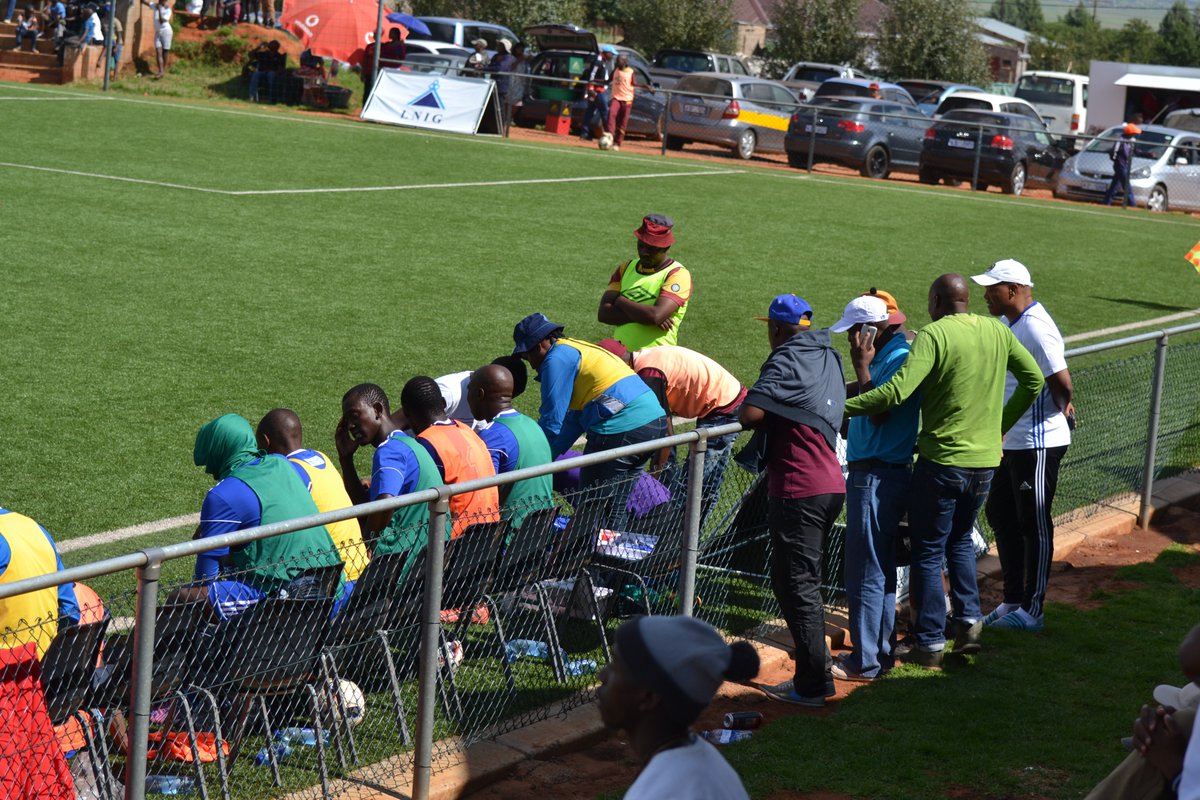 CitizenJourno🇱🇸 (@lebajoatebalo) on Twitter photo #SPORTSNEWS🇱🇸 <a href="/LesothoRadio/">Radio Lesotho Sports</a>
Clubs' coaches blame #PLMC after they have postponed the #LNIGTop8 that was originally planned to be conducted on Monday this week. Coaches say they do not know how they can prepare their teams while they dont know their opponents.
⚽️⚽️⚽️⚽️ #SPORTSNEWS🇱🇸 <a href="/LesothoRadio/">Radio Lesotho Sports</a>
Clubs' coaches blame #PLMC after they have postponed the #LNIGTop8 that was originally planned to be conducted on Monday this week. Coaches say they do not know how they can prepare their teams while they dont know their opponents.
⚽️⚽️⚽️⚽️