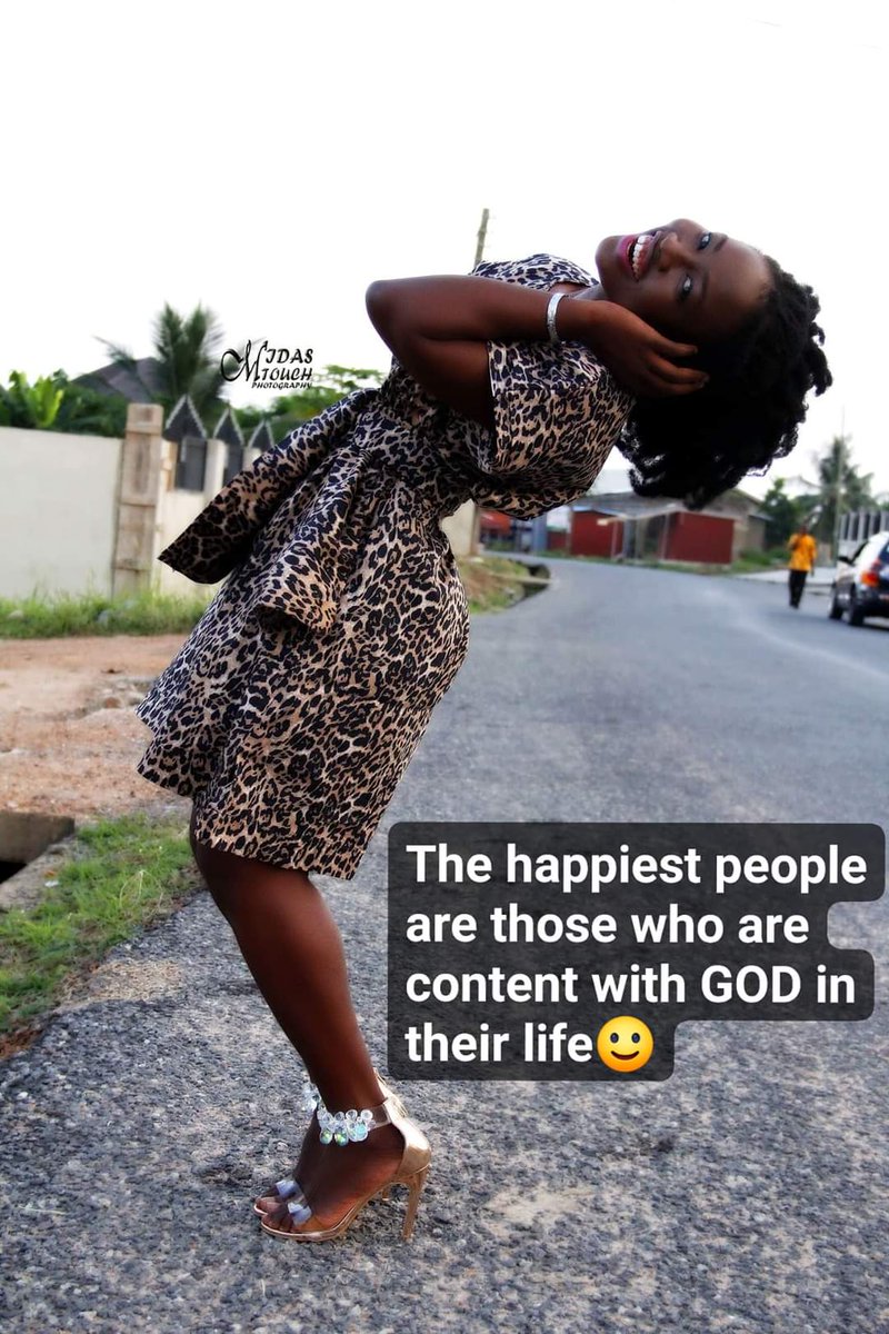 theliddelll's tweet photo. Happiness has no price tag, creat one for yourself that is priceless and you need not to pay for tomorrow.
Make use of the little you have and be content with how far the Lord has brought you. https://t.co/MyuOgOP6Gp https://t.co/E6X1ZXgkAf