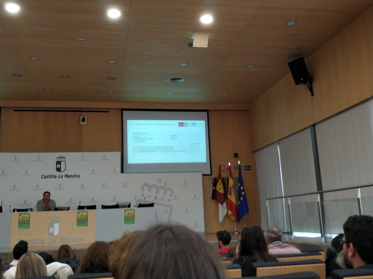 commercetrain's tweet photo. Acaba de salir el #VisualThinking en #ObservayTransformaCLM como herramienta para #observar #investigar y #transformar con @uclm y @CRFPCLM https://t.co/VvTNrT4gsc