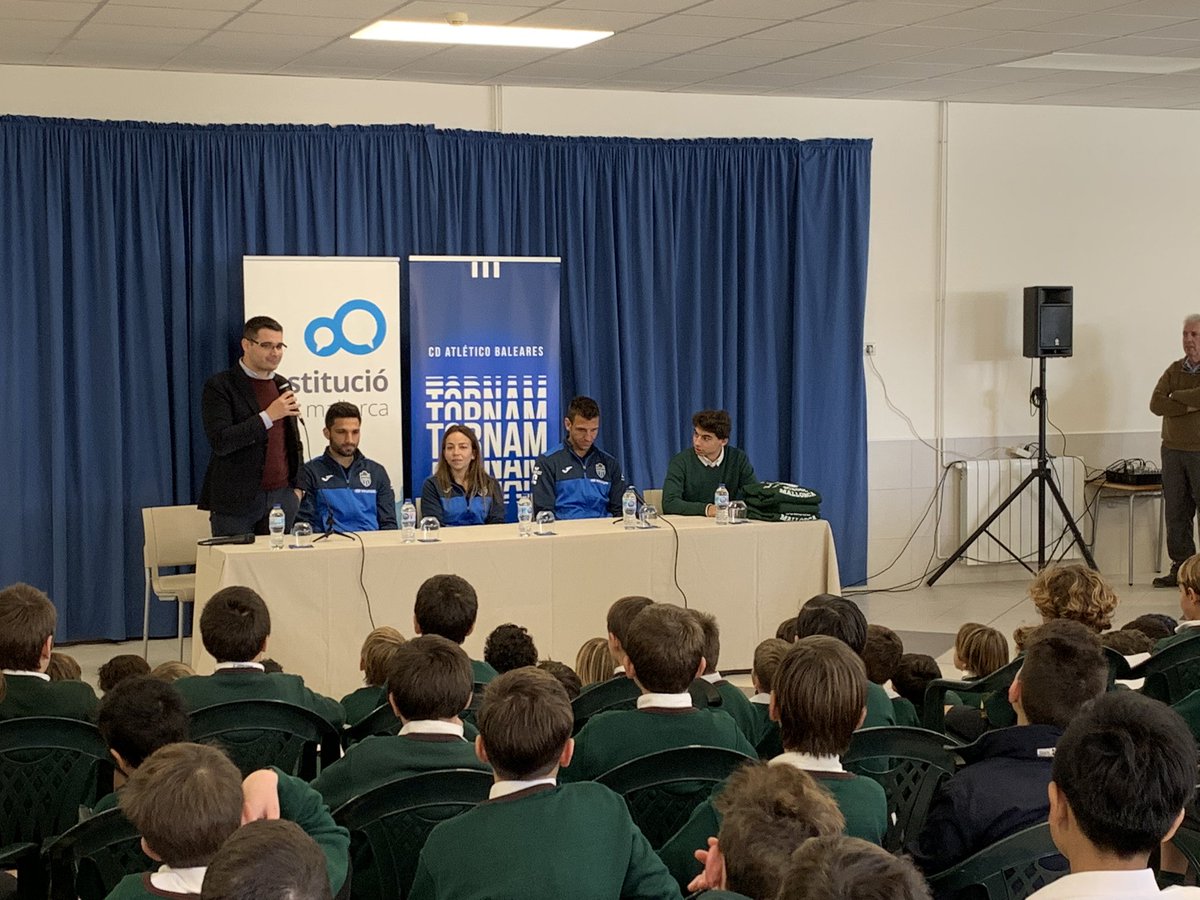 luisturell tweet media