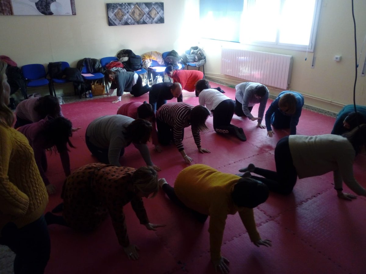 MecemeTeruel's tweet photo. Algunos momentos en Jornada de Educación Infantil de 0 a 3 años. Impartiendo talleres de Estimulación Temprana con música! en Utrillas https://t.co/5wYBqWcril