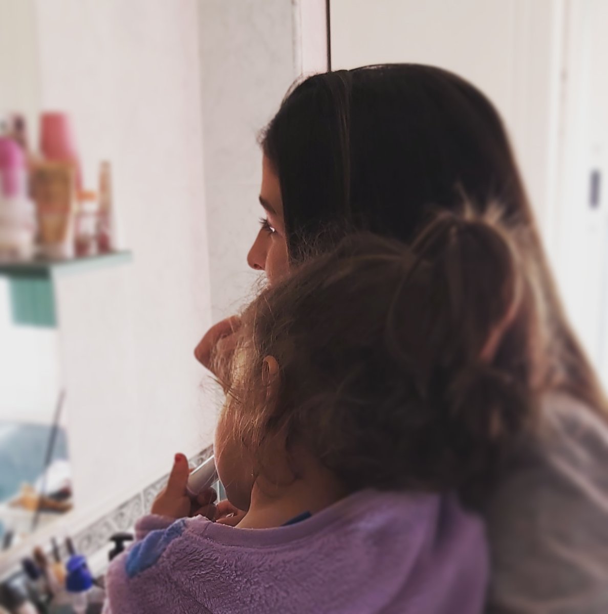Los genes son los genes 💄💋
#tita #sobrina #amordetia #makeup #encantada