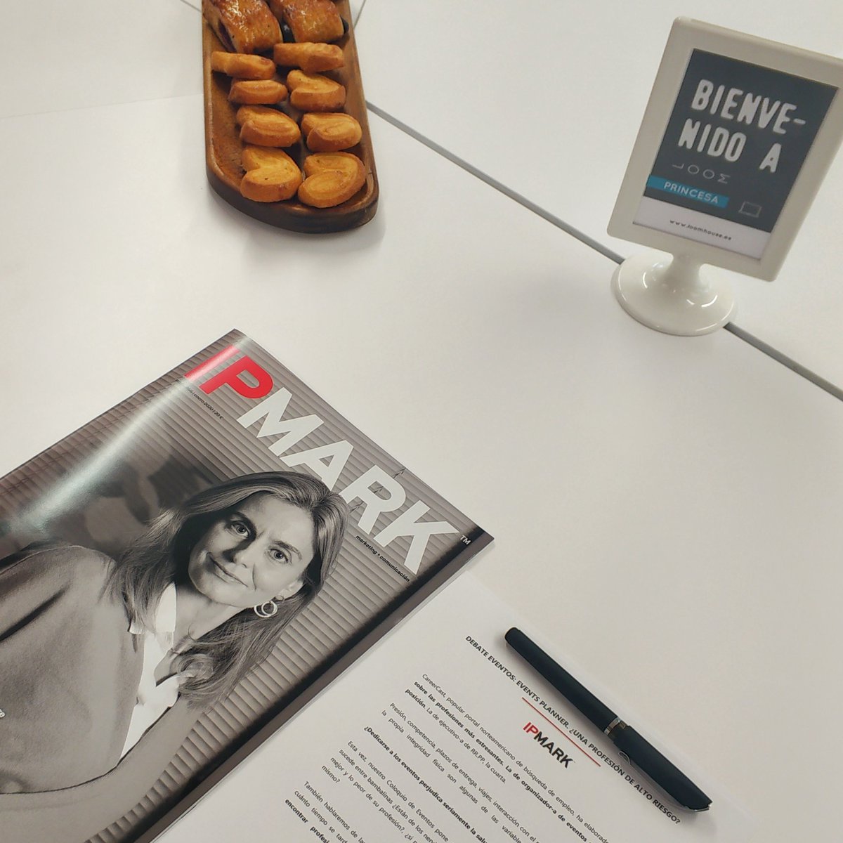 SeproEvents's tweet image. Events planner,¿Una profesión de riesgo? Este ha sido el tema del coloquio de @IPMARK en el que hemos estado hoy. Empatía y mano izquierda entre las características que más se valoran en un profesional. Todos coincidimos, volveríamos a elegir esta profesión, está en nuestro ADN😊