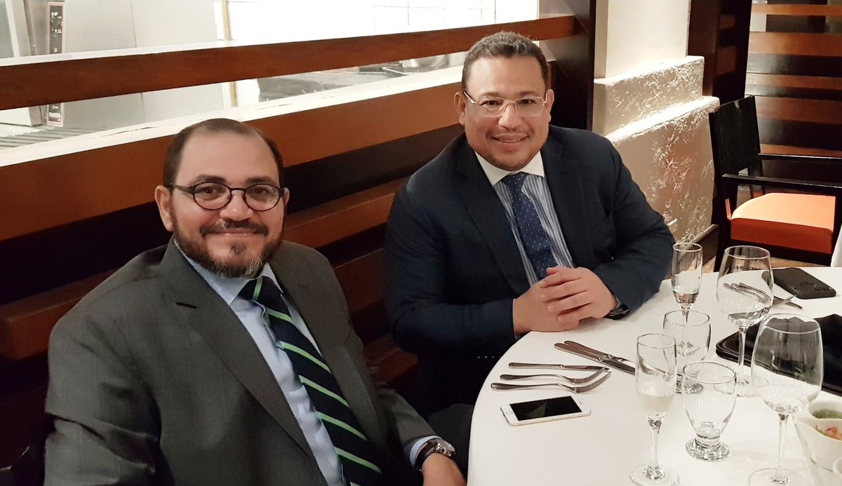 omarerivera's tweet photo. Feliz cumpleaños a mi querido amigo y compañero de de luchas por una mejor Honduras... Pastor Alberto Solórzano @albertosolor... todo mi aprecio y respeto para él... que Dios le de larga vida! https://t.co/y9Drb9U0fe