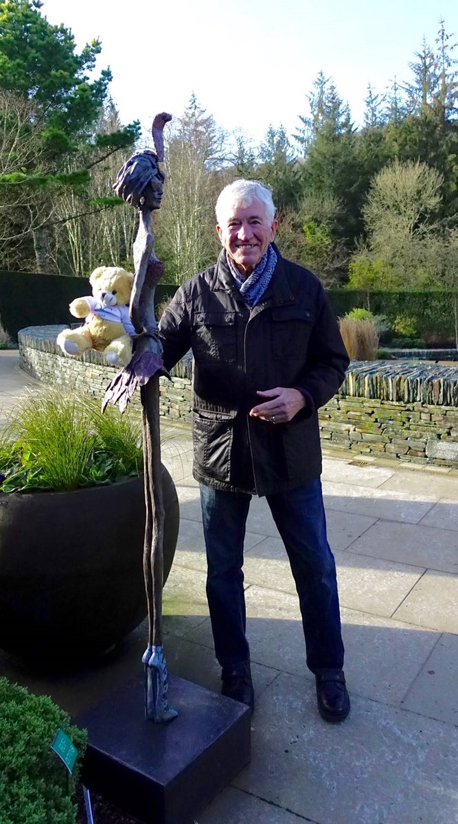 QualityCareltd's tweet photo. Another promise successfully delivered by our very own Care Bear Pollard :)
Gardening enthusiast Dennis visited Rosemoor Gardens and had lunch with the garden Curator to talk all things horticulture! @rhshome @Homeinsteaduk #pollardspromises #care https://t.co/upaAgSWi9f