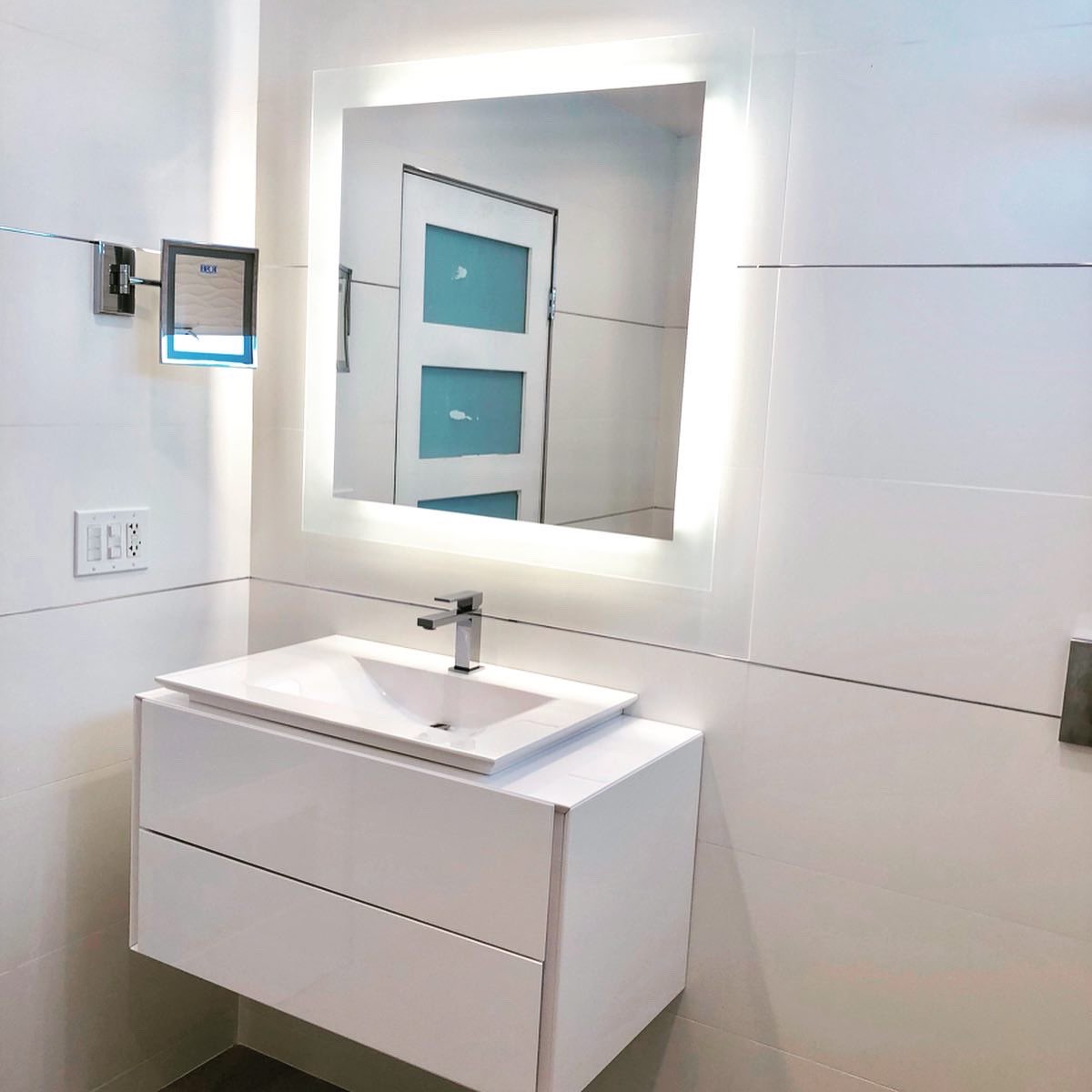 IncAoe's tweet photo. The ultimate luxury is to be able to enjoy a good shower ๐ฟ.
Follow us// @IncAoe
#bathroomremodel #showerupgrade #customremodel #showerremodel #aoeconstruction #occontractor #generalcontractor #OrangeCounty #homeimprovement https://t.co/tHskEz9D2t