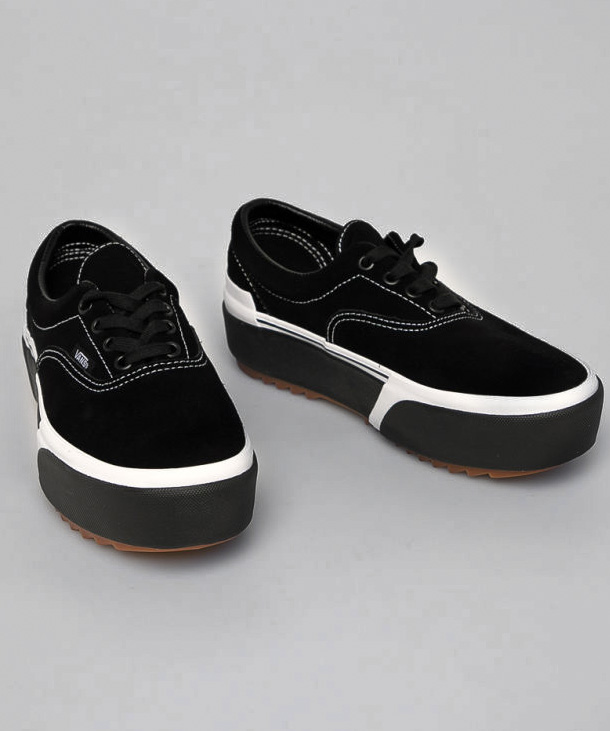 AtmosferaBlack's tweet photo. Las Era Stacked de ante elevan la silueta clásica de Vans a un nivel superior.😎
En tiendas Black y online!
https://t.co/muBGqOPxdt
.
#blackatmosfera #vans #vansera #vansshoes #vansskate #skate #urban #streetwear #streetstyle #sneakers https://t.co/9n5PEk7uQ0