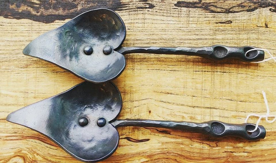 We love these hand-forged lovespoons by Guild Member Alan Perry - something very original for Valentine's Day! #alanperryblacksmith #lovespoons #giftsforher #GiftsForValentinesDay #giftsforhim #madeinwales #handmade #originalcraft #independentgallery #visitcardiffbay