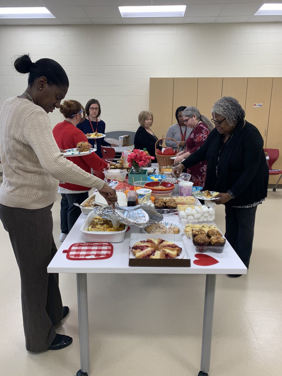 Breakfast in the web makes PD a wonderful thing!! #PowerInTheWeb