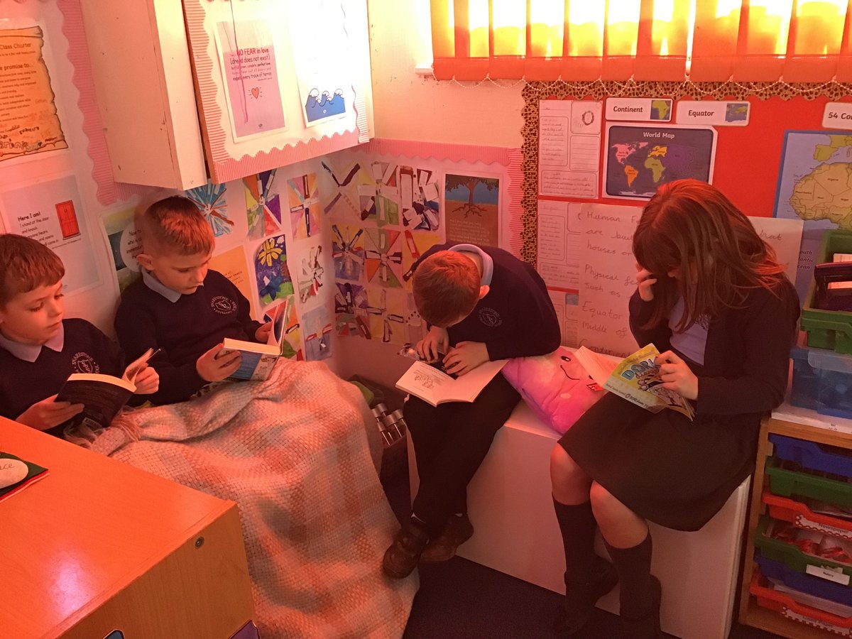 ClassHerons's tweet photo. Herons are enjoying their new reading resources. https://t.co/YN9CObK5Hu