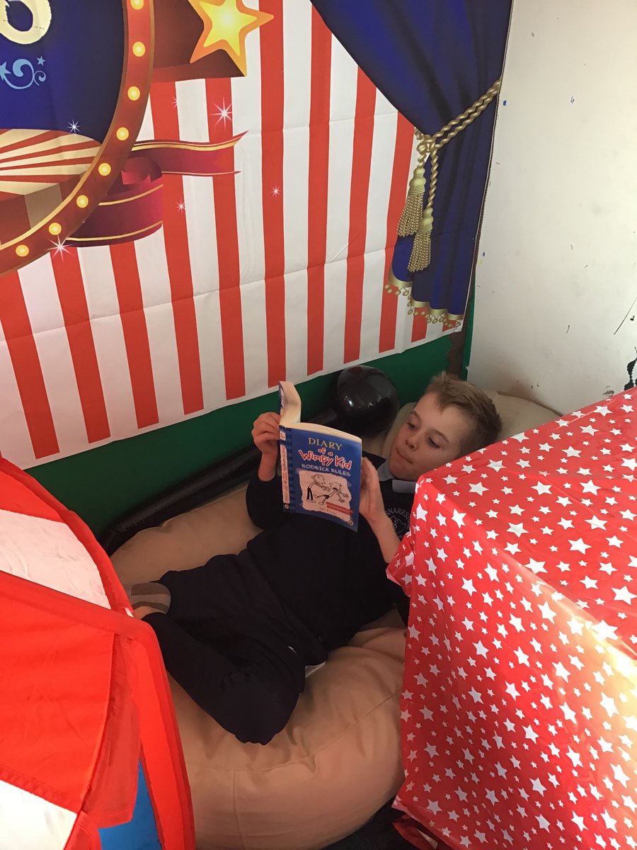 ClassHerons's tweet photo. Herons are enjoying their new reading resources. https://t.co/YN9CObK5Hu