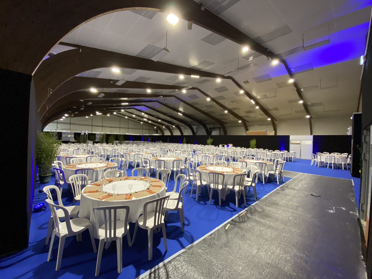 Rennesparcexpo's tweet photo. Dernier jour d’installation avant l’ouverture des portes demain pour cette 21ème édition du @CarrefourEau au Parc Expo de #Rennes. #CGLE #PXRA #eau #environnement @IDEAL_Co @Min_Ecologie @regionbretagne https://t.co/sorzvnzg0b