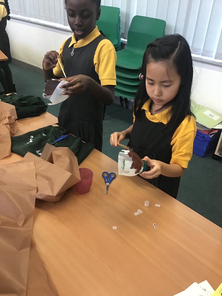 SwansMPS's tweet photo. Our Milk Bottle Mammoth making has begun! @DesignTechMPS https://t.co/DksuV2RfGg