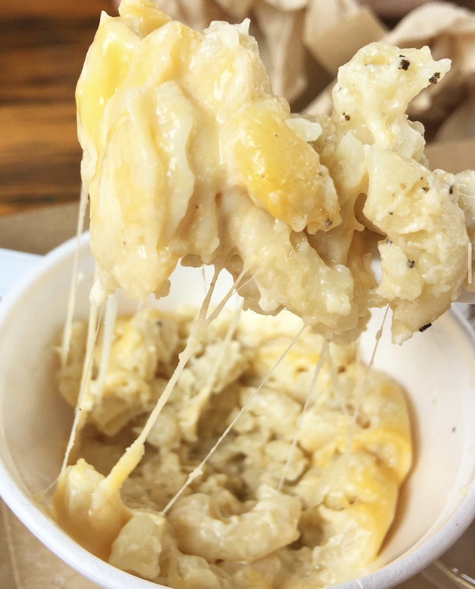 GutPak's tweet photo. Feeling thankful for mac 'n cheese!
#viteks #bbq #macncheese
https://t.co/hICMbsGOFu https://t.co/n0rOORjulG