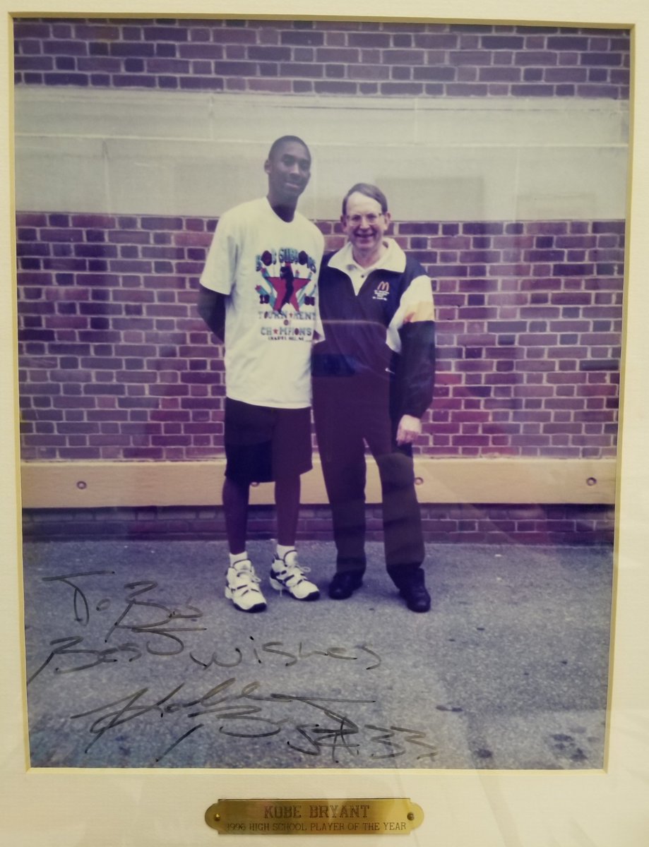 BobGibbonshoops's tweet photo. So shocked &amp; sad to hear about the tragic death of Kobe Bryant &amp; his daughter, Gianna. Kobe is one of the all-time greats in basketball. Unfortunately, Gigi will not be able to fulfill her basketball dreams here on earth but perhaps she can in Heaven. Photo taken 1995 ABCD Camp. https://t.co/XwBswZA7Np