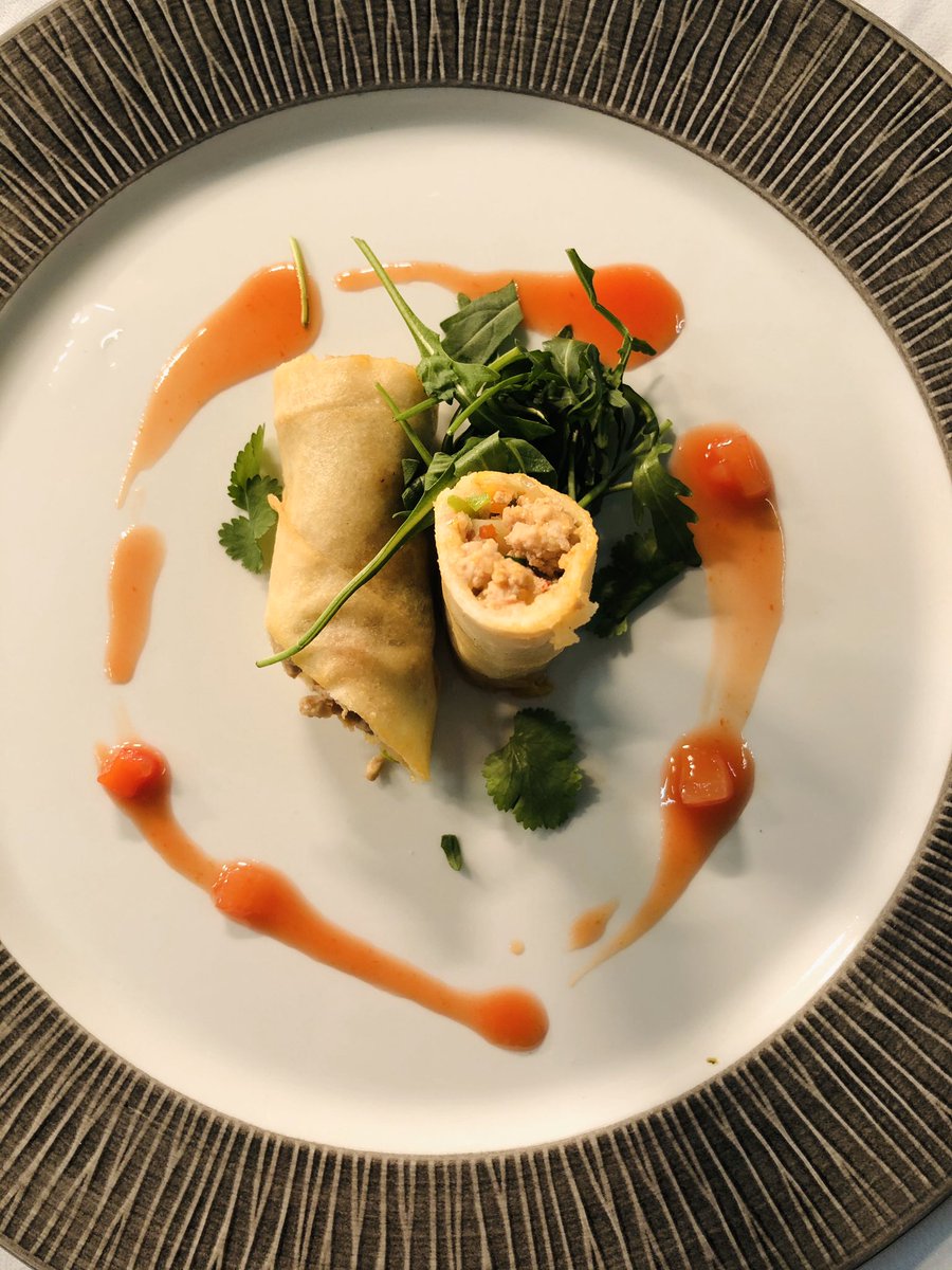 TheSilverPlate_'s tweet photo. Our new lunch menu has arrived. Escape the cold Sheffield weather, and warm your tastebuds with our mix of classic and Asian inspired dishes.
We still have availability this Friday DM to book #sheffcol #newmenu #sheffieldissuper #catering #comfort #classicdishes https://t.co/iH6dcca6oS