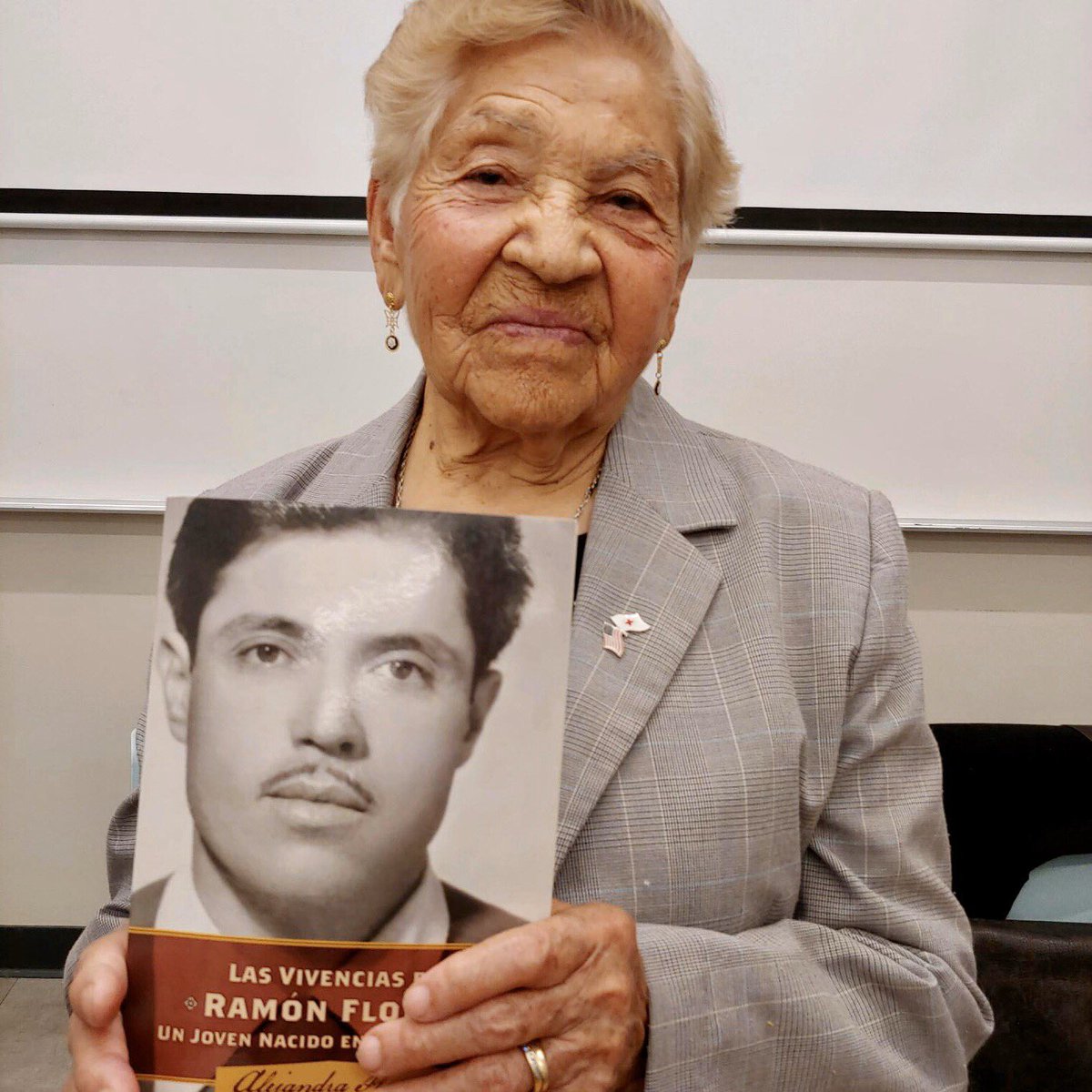 Chicano Alumni Fresno tweet media