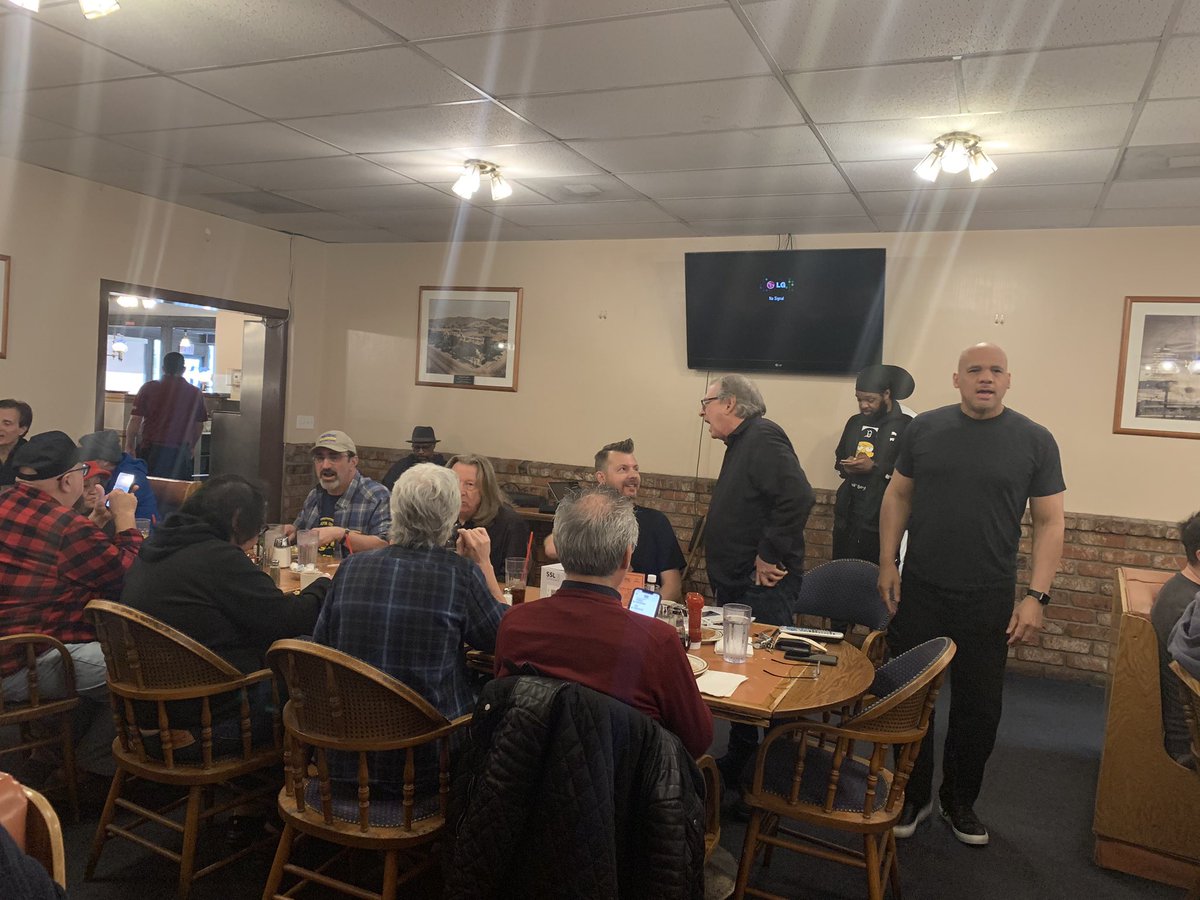 GetAPMusic's tweet image. At the #coralcafe for the post @NAMMShow #techbreakfast with @TonyShepperd #namm2020